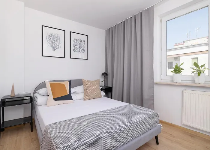 4 Bedroom With A Balcony - Prochowa 1